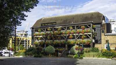 The Grill At The Dickens Inn