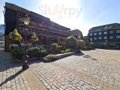 The Grill At The Dickens Inn