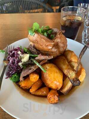 Lazyjacks Restaurant And Bar