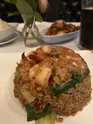 Sugarcane Thai Bar & Restaurant