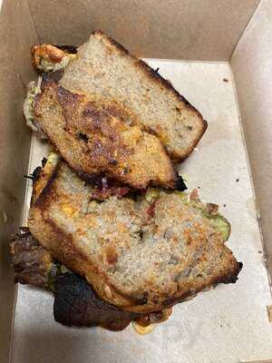 Medicine Restaurant And Bar At The Mailbox