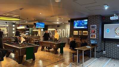 Sports Bar & Grill Old Street