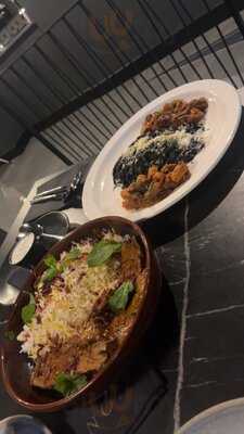 Noir Restaurant & Lounge