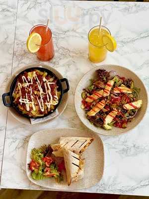 Solo At The Kingston 1