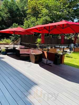 The Secret Garden At My Place Hotel