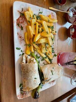 Rocca Mediterranean Kitchen & Cocktail Bar