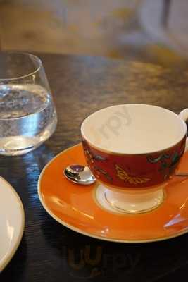 The Cadogan Lounge By Benoit Blin