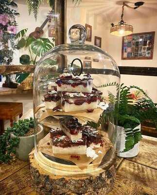 Shaka Coffee House & Eatery