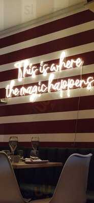 Degusto - Italian Restaurant