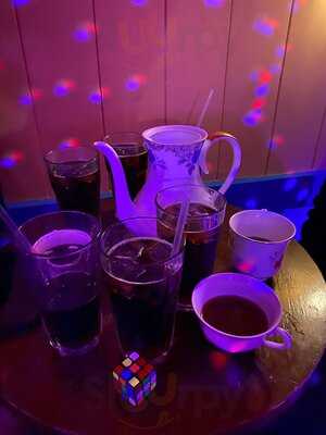 Simmons Bar | Brick Lane