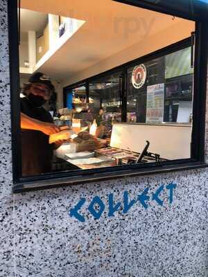 Smashing Plates Tooting