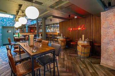 Pinch - Cocktail Bar