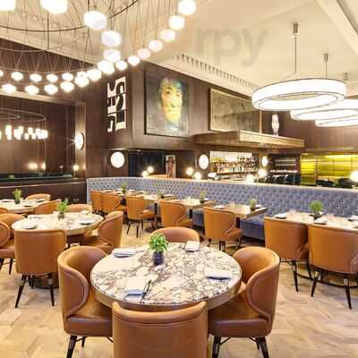 Wild Honey Terrace At Sofitel