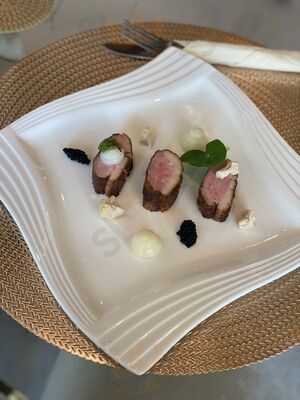 The Feather Restaurant At Newquay Beach Hotel