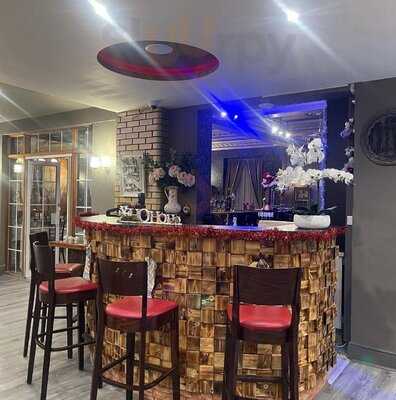 The Great Cyrus Restaurant