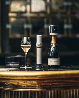 Coravin Wine & Bubbles Bar