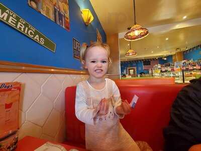 Happy Days Diner