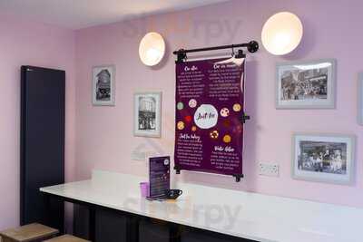 Just Ice Ice Cream Cafe