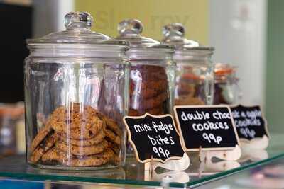 Just Ice Ice Cream Cafe