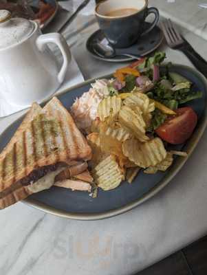 19 Brew Avenue, Wakefield