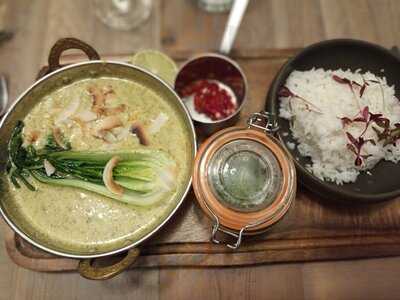 The Crown At Ampney Brook