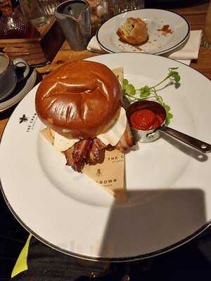 The Crown At Ampney Brook