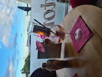 Redstones Bar And Kitchen