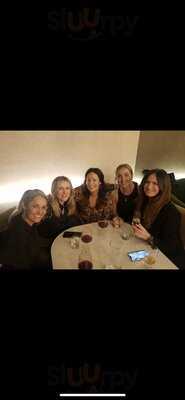 Exclsve Bar & Eatery