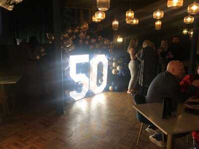 Exclsve Bar & Eatery