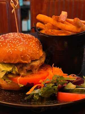 Memory Box Restaurant