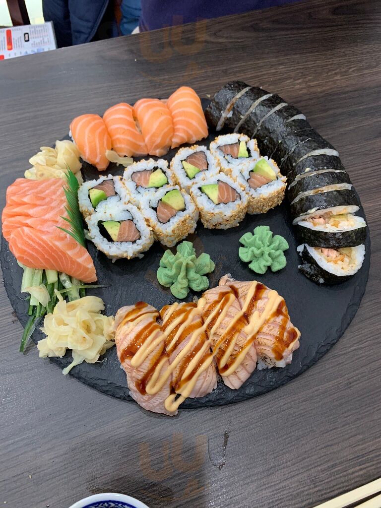 An Nam Sushi Bar
