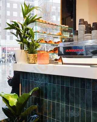 Over Under Coffee - South Kensington