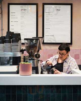 Over Under Coffee - South Kensington