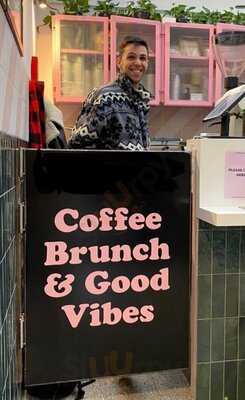 Over Under Coffee - Gloucester Road