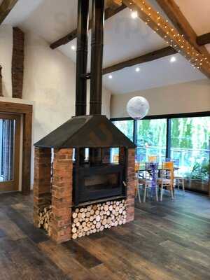 Bennetts Willow Barn