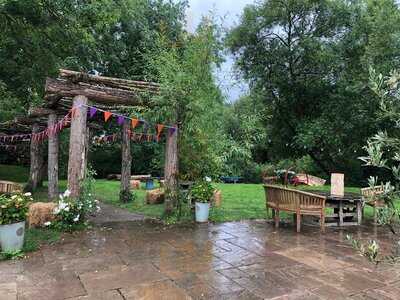 Bennetts Willow Barn