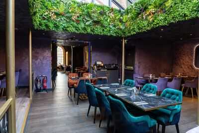 Turkuas Kitchen And Bar