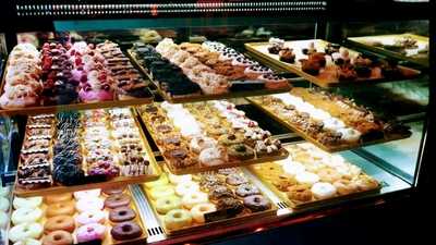 Bydochee - Donuts & Cheesecakes In Leicester