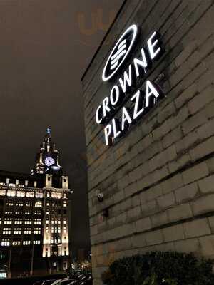 Crowne Plaza Restaurant