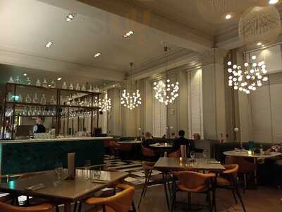 Iasg @ Kimpton Blythswood Square Hotel