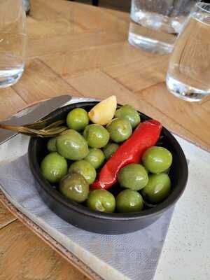 The Strings - Italian & Spanish Restaurant