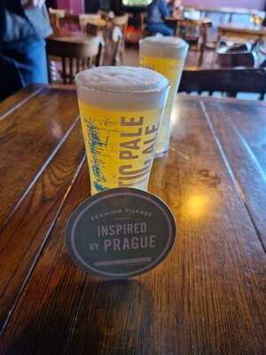 The Duck & Swagger Pub