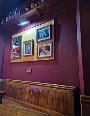 The Duck & Swagger Pub