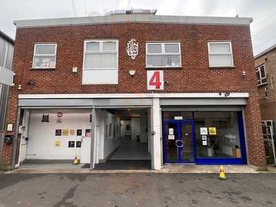 Amigos Burgers & Shakes