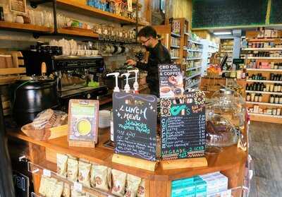 Aris Healthy Life Food Store And Cafe