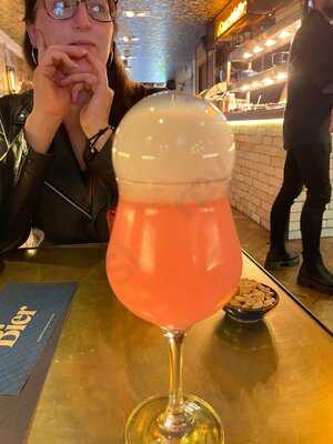 Albert's Jungerer Bruder