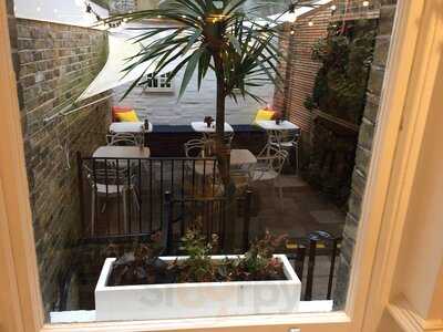 Oli & Ben Richmond Yummery