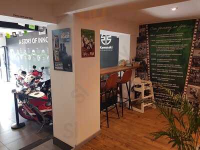 The Cafe At Bournemouth Kawasaki
