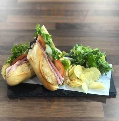 Rendezvous Cafe & Bar