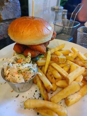 Blackdoor Bar & Bistro